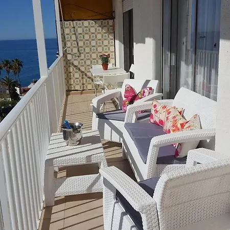 Delfin 4/9 Nerja